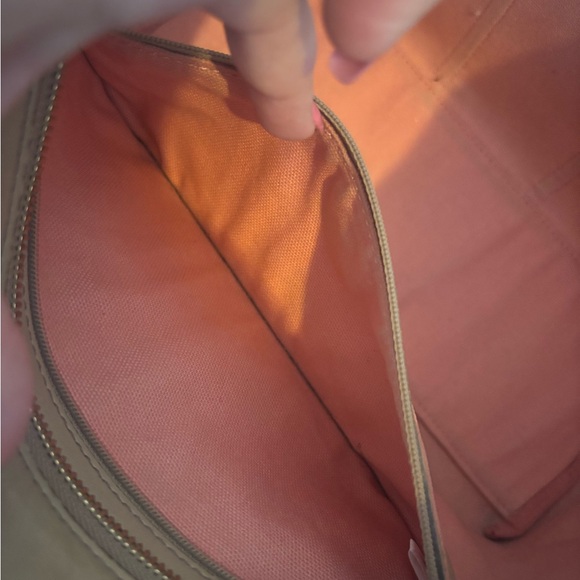 MCM Tote Bag - Picture 15 of 16